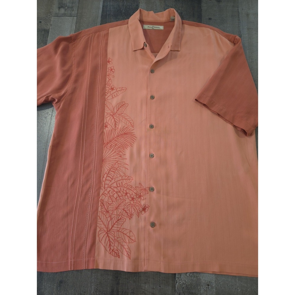 Tommy Bahama Silk‎ Camp Shirt 2XL Coral/Salmon Orange Embroidered Panel